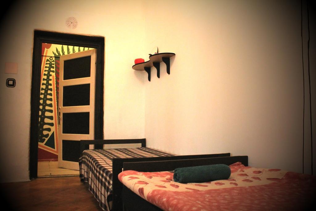 Downtown Hostel Budapest Room photo