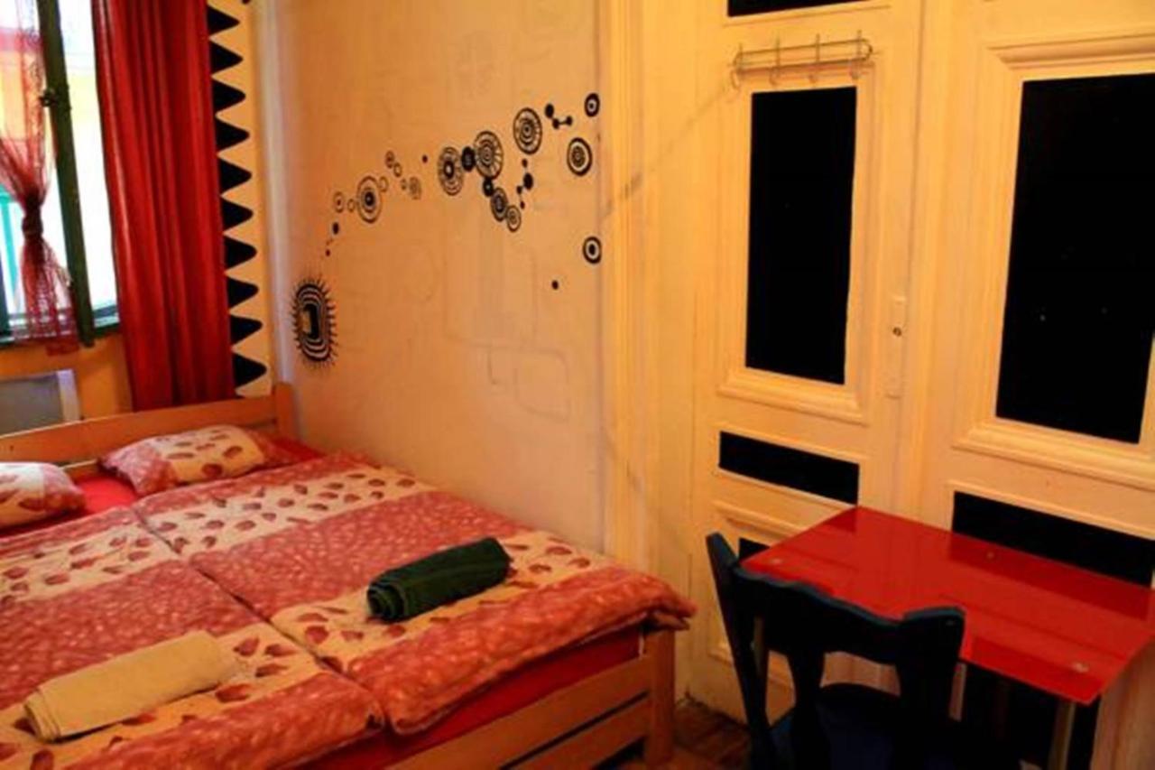 Downtown Hostel Budapest Room photo