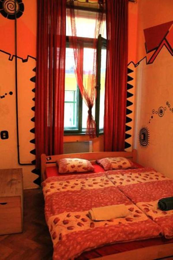 Downtown Hostel Budapest Room photo